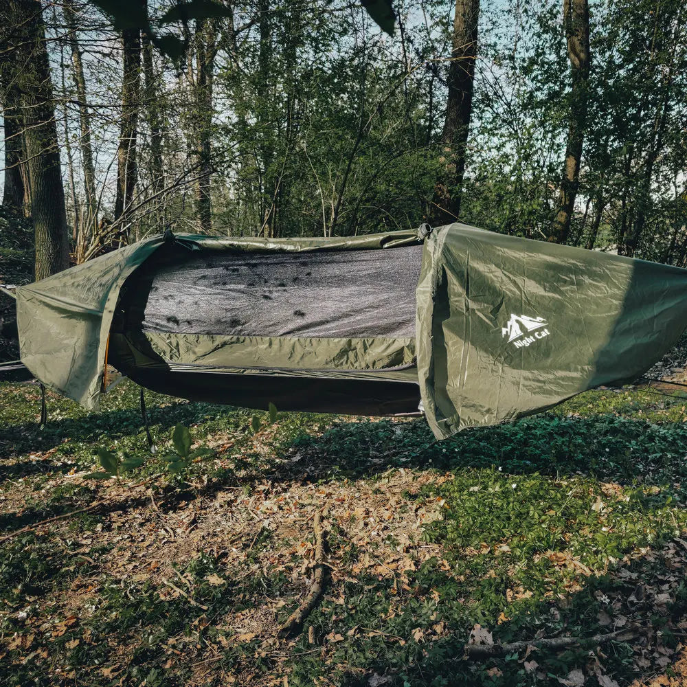 Rainfly Waterproof Flat Lay Hammock Tent with Mosquito Net